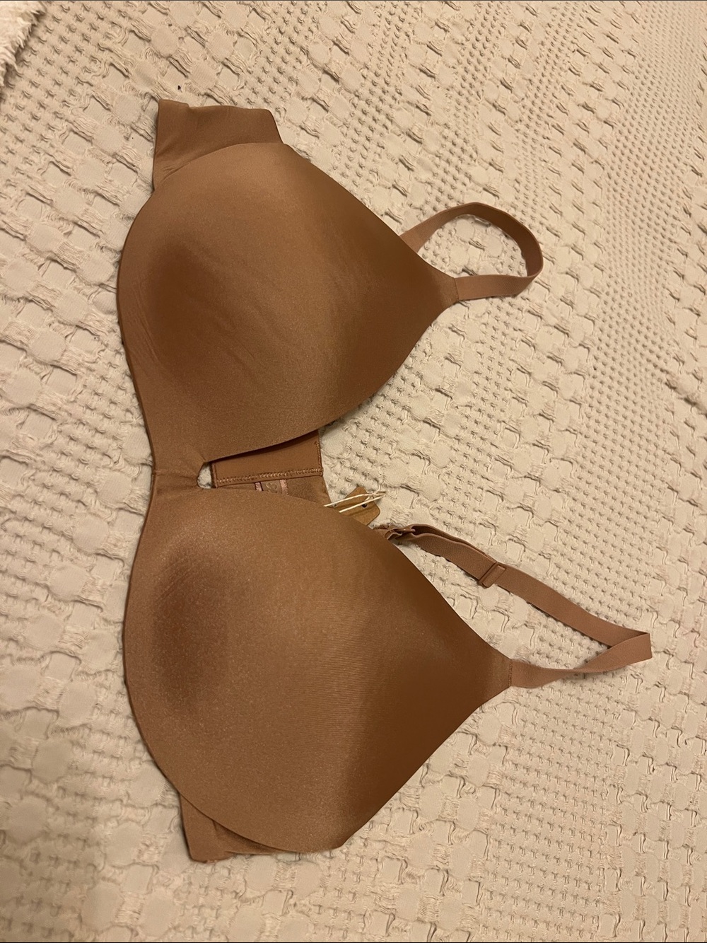 SKIMS Wireless Form Super Push-up Bra Sienna